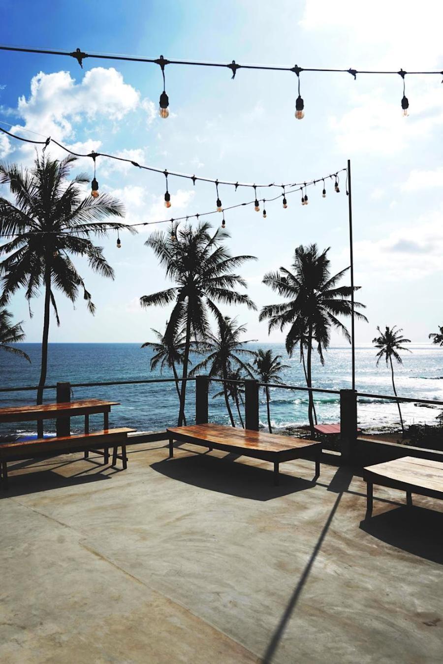 Funky Sol - Sunset Rooftop Bar, Hotel & Restaurant Weligama Exterior photo